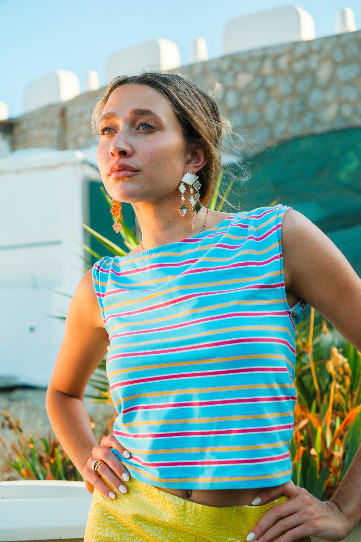 ILLETES Top