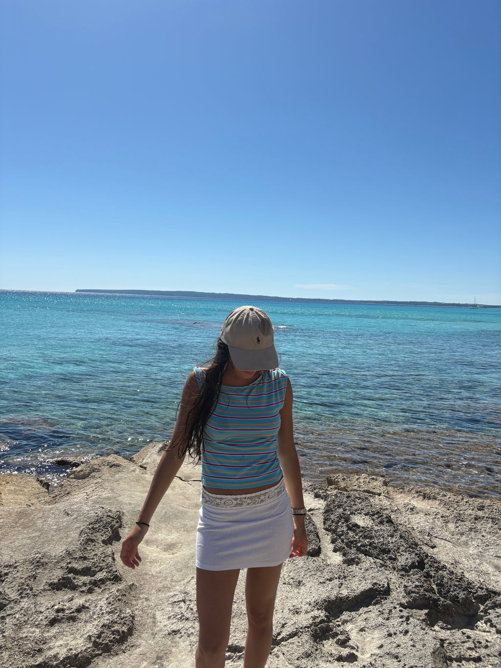 ILLETES Top