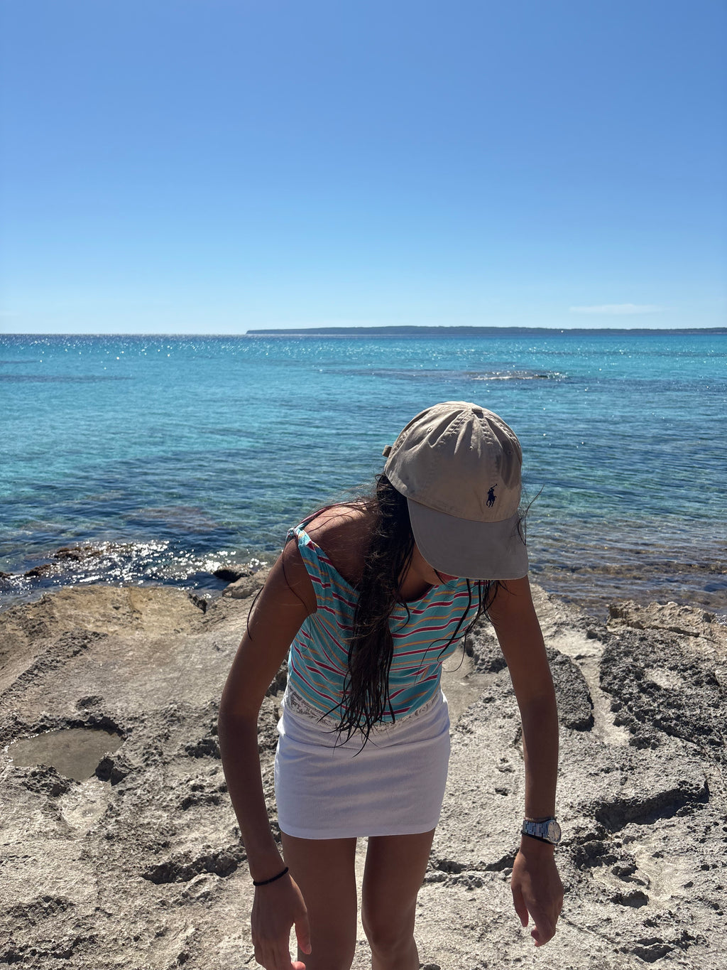 ILLETES Top